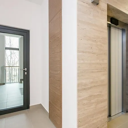 Executive 2-bedroom *