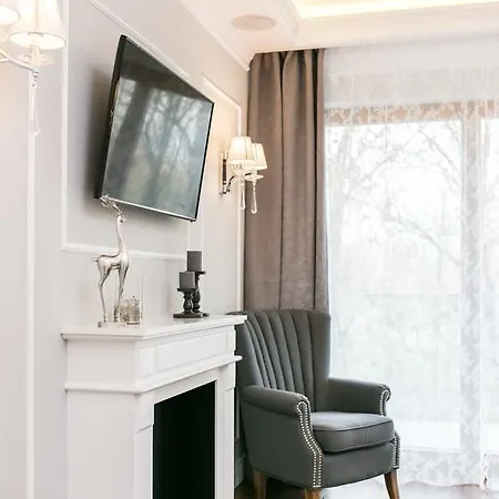 Executive 2-bedroom Apartment Krakow